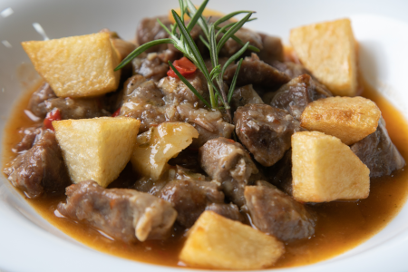 CALDERETA DE MAGRO CALDERETA DE MAGRO