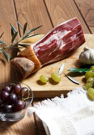 CODILLOS DE JAMÓN EN TROZOS CODILLOS DE JAMÓN EN TROZOS