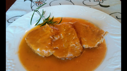 LOMO EN SALSA LOMO EN SALSA